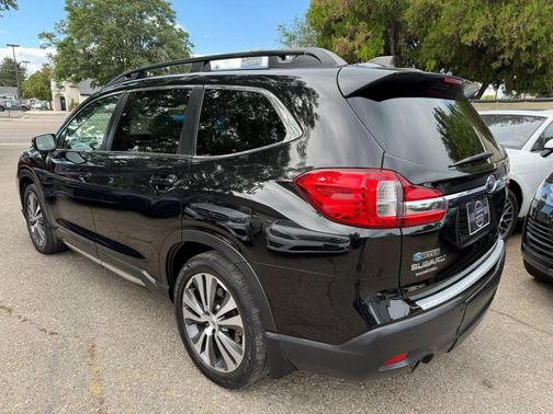 2019 Subaru Ascent Limited 8-Passenger