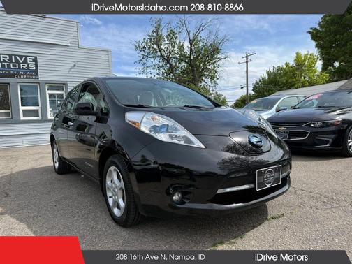 2014 Nissan Leaf SV Hatchback 4D