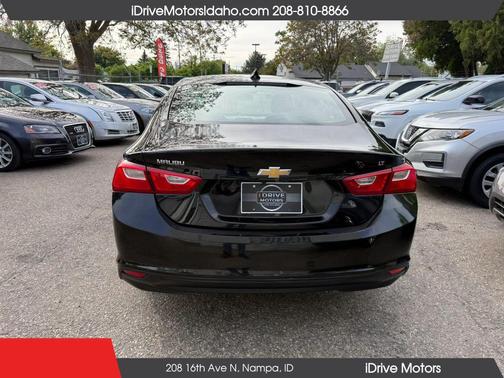Mosaic Black Metallic 2017 Chevrolet Malibu 1LT