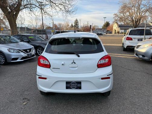 2020 Mitsubishi Mirage ES