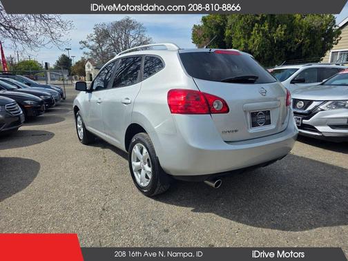 Silver 2008 Nissan Rogue SL