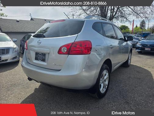 Silver 2008 Nissan Rogue SL