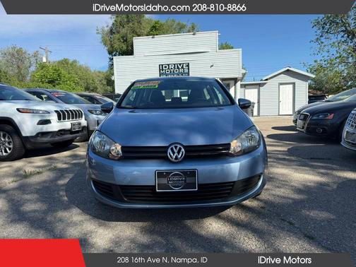 Blue 2011 Volkswagen Golf 2.5L