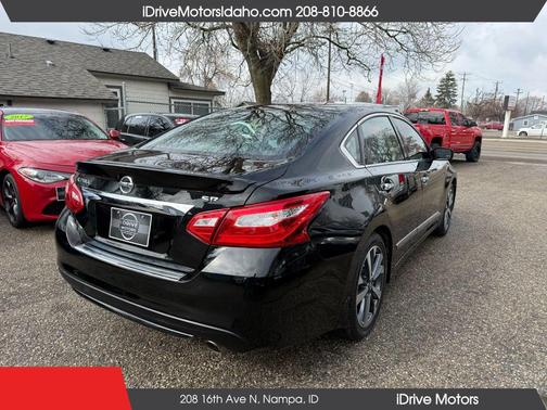 2016 Nissan Altima 2.5 SR