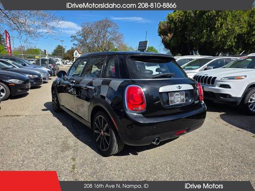 Midnight Black Metallic 2015 MINI Hardtop Cooper