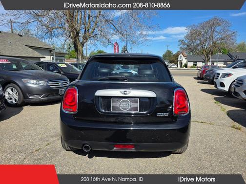 Midnight Black Metallic 2015 MINI Hardtop Cooper