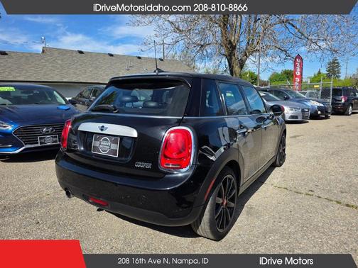 Midnight Black Metallic 2015 MINI Hardtop Cooper