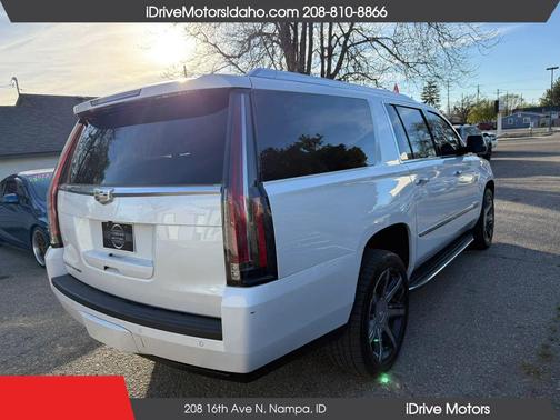 White 2016 Cadillac Escalade ESV Sport