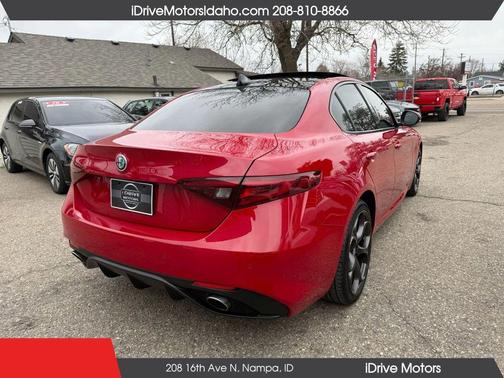 2017 Alfa Romeo Giulia Ti