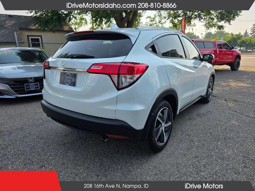 Platinum White Pearl 2022 Honda HR-V EX