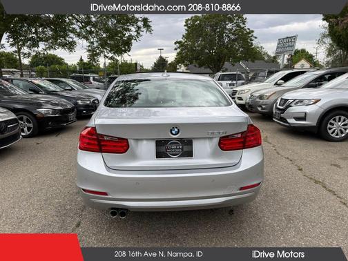 2015 BMW 328 328i Sedan 4D