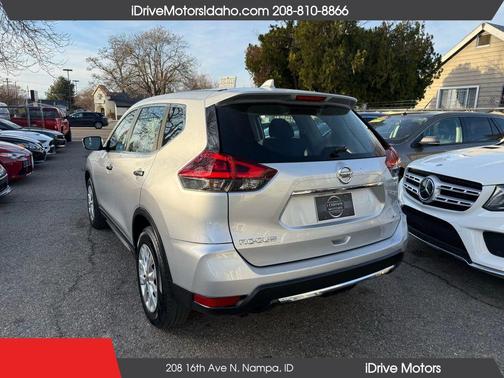 2018 Nissan Rogue S