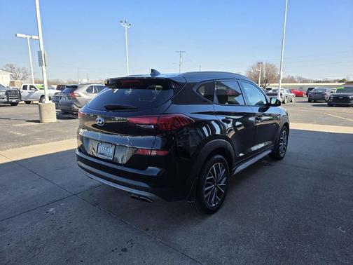 2021 Hyundai TUCSON SEL