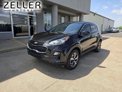 Black Cherry 2021 Kia Sportage LX