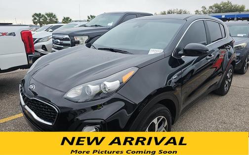 Black Cherry 2021 Kia Sportage LX