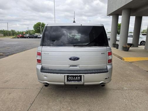 Ingot Silver Metallic 2014 Ford Flex SEL