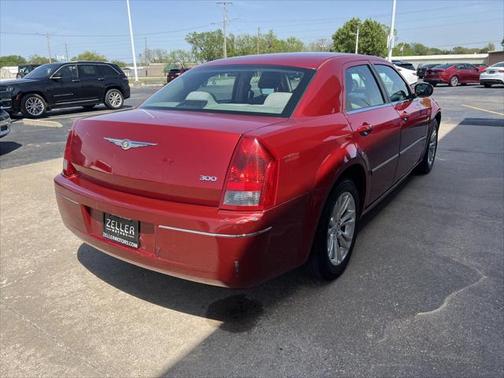 2007 Chrysler 300 Base