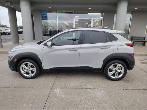Cyber Silver 2023 Hyundai KONA SEL