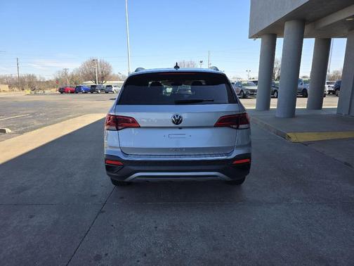 2024 Volkswagen Taos 1.5T S