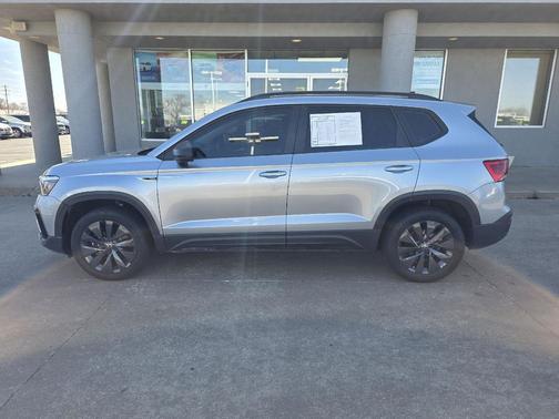 2024 Volkswagen Taos 1.5T S