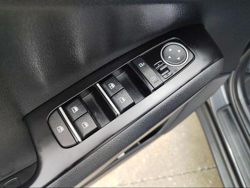 Gravity Gray 2025 Kia Soul LX