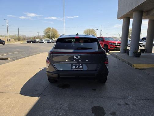 2024 Hyundai KONA SEL