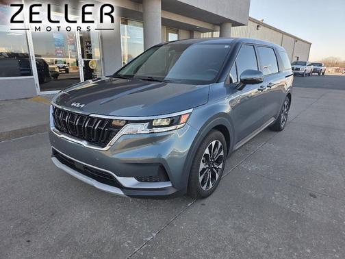 2022 Kia Carnival EX