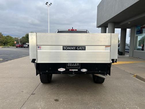 2023 RAM 2500 Tradesman Crew Cab 4x4 8' Box