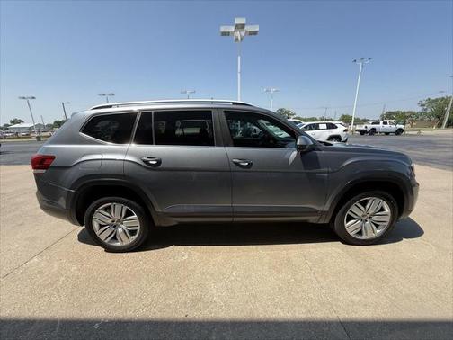 2019 Volkswagen Atlas 2.0T SE w/Technology
