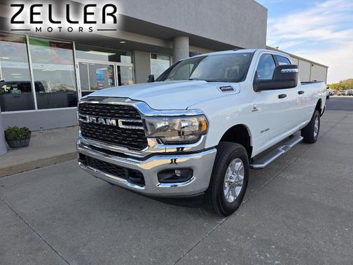 2024 RAM 2500 Big Horn Crew Cab 4x4 8' Box