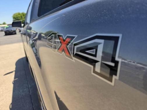 Carbonized Gray Metallic 2023 Ford Ranger XLT