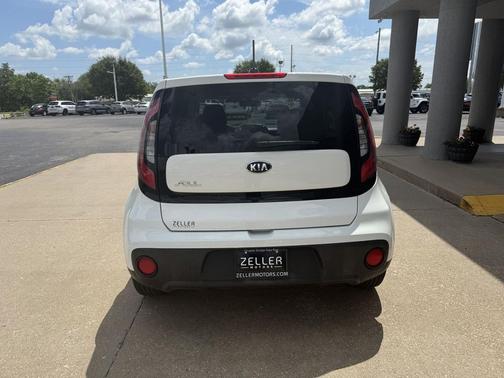 2018 Kia Soul Base