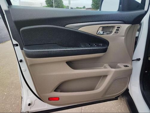 Platinum White Pearl 2021 Honda Pilot 2WD EX-L