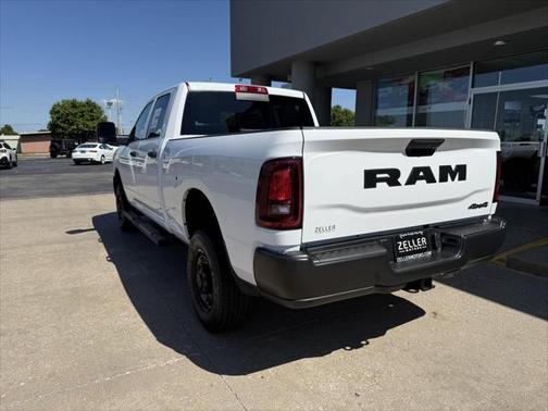 2025 RAM 2500 Tradesman Crew Cab 4x4 6'4' Box