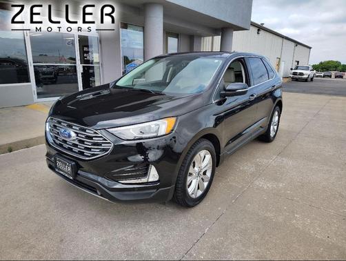 Agate Black Metallic 2022 Ford Edge Titanium