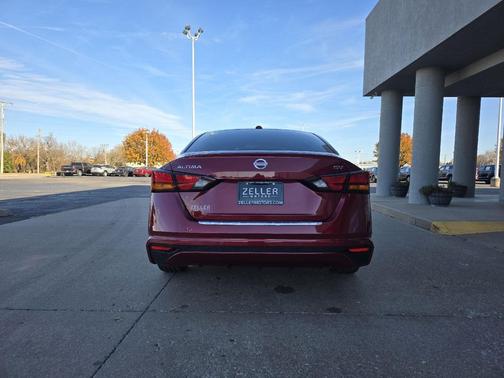 2021 Nissan Altima 2.5 SV
