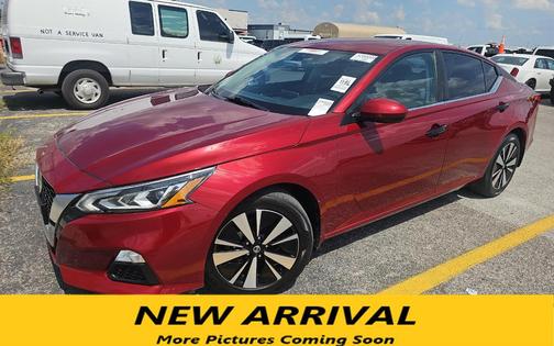 2021 Nissan Altima 2.5 SV