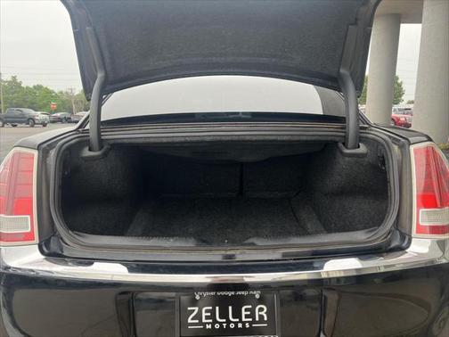 2012 Chrysler 300 Limited