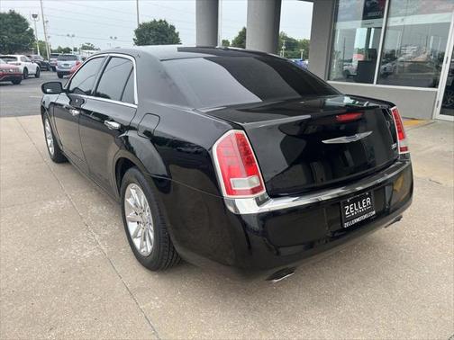 2012 Chrysler 300 Limited