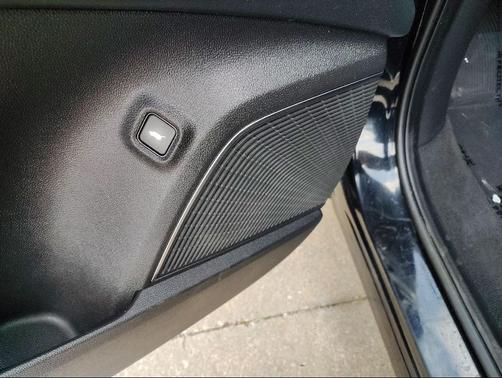 Platinum White Pearl 2022 Acura MDX Technology Package