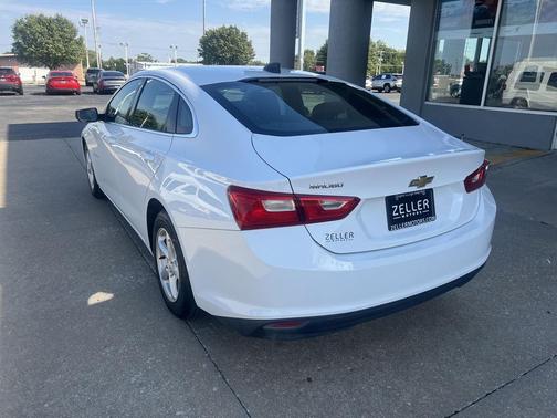 2017 Chevrolet Malibu 1LS