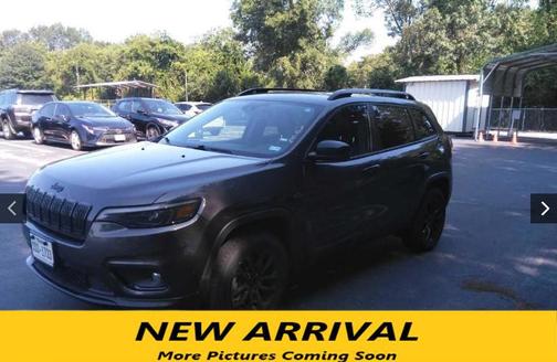 2023 Jeep Cherokee Altitude