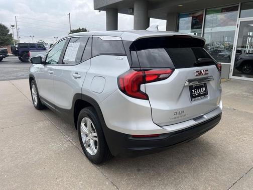 2021 GMC Terrain SLE