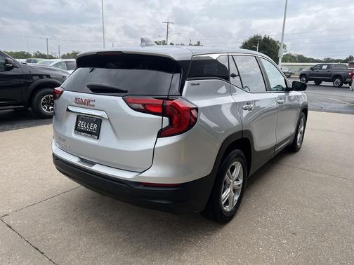 2021 GMC Terrain SLE