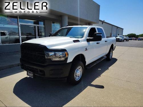 Bright White Clearcoat 2023 RAM 2500 Tradesman Crew Cab 4x4 6'4' Box