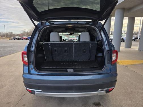 2019 Honda Pilot Touring 8-Passenger