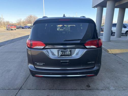 2019 Chrysler Pacifica Limited