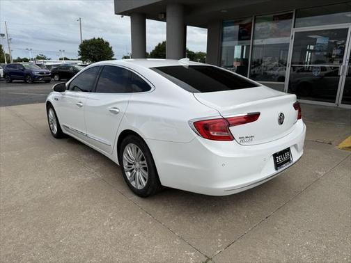 2018 Buick LaCrosse Essence