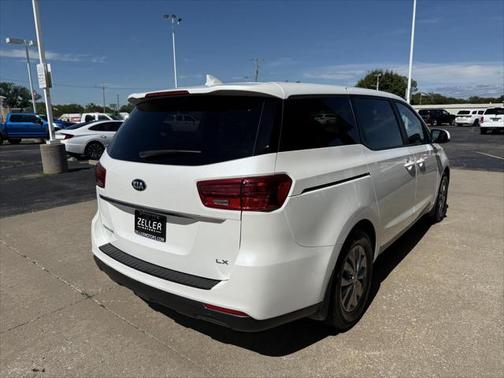 2021 Kia Sedona LX