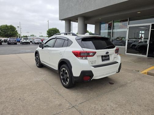 Crystal White Pearl 2022 Subaru Crosstrek Premium